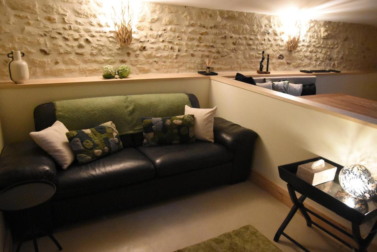 Girauderies Chambres D'Hotes/B+B Floirac  Kültér fotó